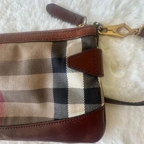 Burberry Bridle Peyton Crossbody Bag - Picture 8 of 12